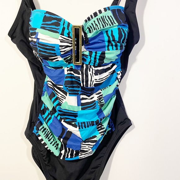 La Blanca One Piece Padded Ruched Swimsuit with Gold Emblem Women's Size 10 - Picture 5 of 7